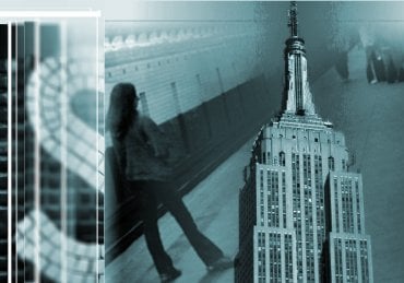 The station at 23rd St and the Empire State Building.