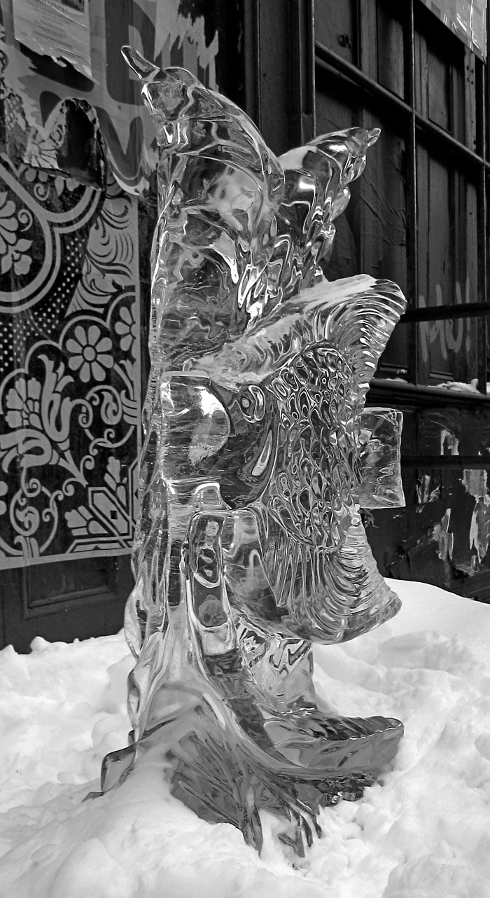 A large ice fish behind Pearl River in Chinatown